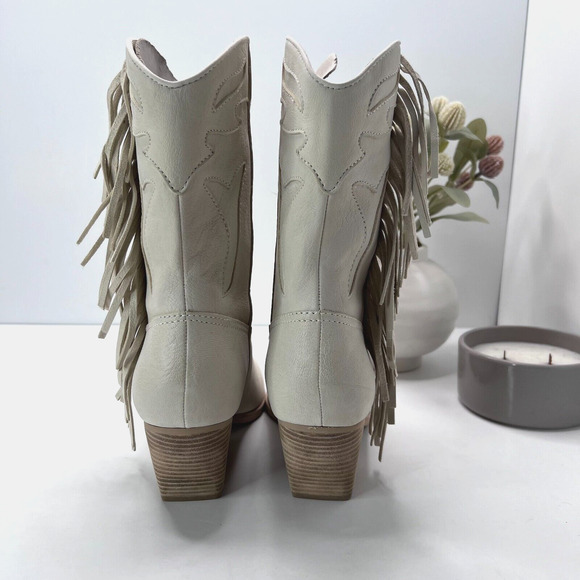 Dolce Vita Liona Leather Western Fringe Ankle Boots Pull On Cream Women's 10 NWD - Picture 4 of 9